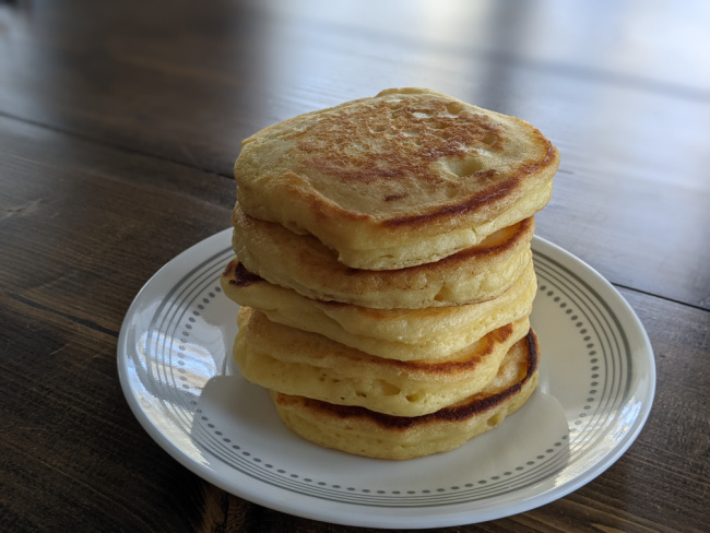 One Bowl Buttermilk Pancakes – The Paperback Homestead